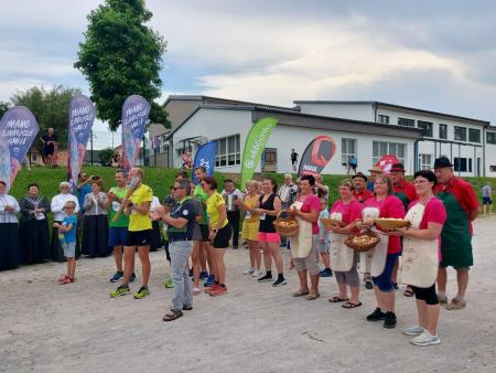 Slovenska bakla v Mirni Peci (2)